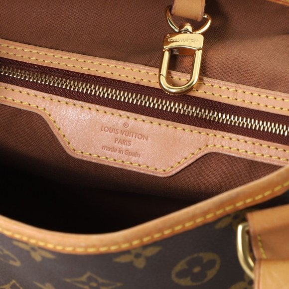 Batignolles Horizontal Monogram Canvas Shoulder Bag - Picture 8 of 8